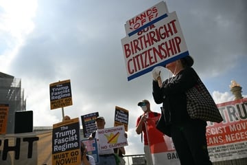 Federal appeals court deals blow to Trump's birthright citizenship order