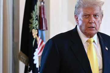 Trump says court halt of tariffs would cause "Great Depression"