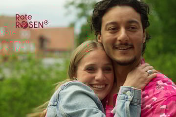 Rote Rosen: "Rote Rosen": Bella und Elyas erhalten eine ominöse Spende - wer steckt dahinter?