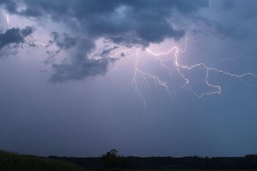 Unwetter bei Gottesdienst: 14 Kinder und Jugendliche von Blitz getötet