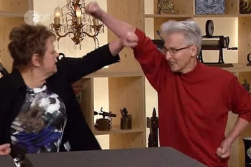 Bares für Rares: Überraschung bei "Bares für Rares": Karate-Show verblüfft Horst Lichter