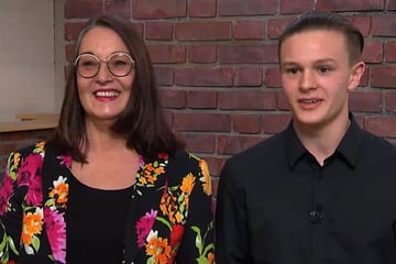 Bares für Rares: "Bares für Rares": Mutter-Sohn-Duo hat bescheidenen Wunschpreis, dann folgt die faustdicke Überraschung