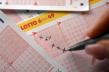 Lotto-Jackpot knapp verpasst: Frau aus Baden-Württemberg darf sich trotzdem freuen