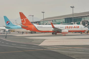 Jeju Air flight reports landing gear problem after South Korea's worst-ever plane crash