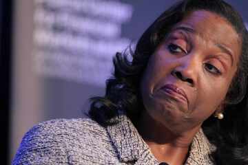 US Supreme Court prepares to hear Trump's bid to fire Fed governor Lisa Cook as Jerome Powell makes shock move