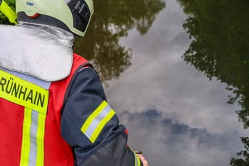 Ölfilm löst Großeinsatz im Erzgebirge aus