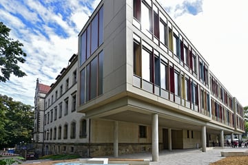 Chemnitz: Erweiterung offiziell eingeweiht: Dieses Gymnasium in Chemnitz ist jetzt noch größer