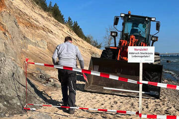 Achtung: Lebensgefahr! Strandabschnitt in beliebtem Ostseebad gesperrt
