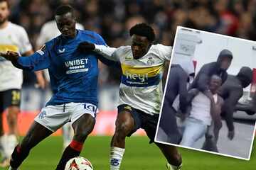 Teamkollege filmt alles mit: Brutale Räuber nehmen Fußballprofi in Würgegriff