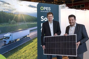 Innovation soll den Weltmarkt erobern: Solarfirma aus Sachsen steigt jetzt Truckern aufs Dach