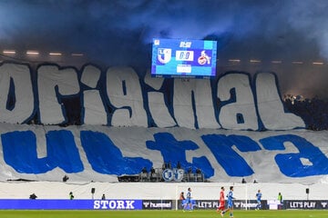 Magdeburg zeigt keine Gnade: FCM-Ultras greifen Kölner mit Raketen an