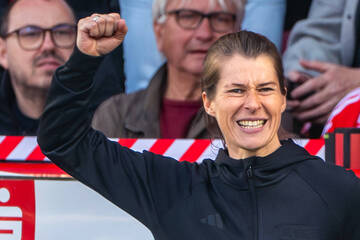 Union-Berlin-Blog: Kaum kümmert sich 'ne Frau drum - der Mai ist Louis Monat