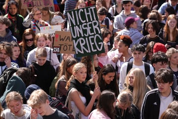 Wehrpflicht? Nein danke! Demozug rollt heute durch Bonn