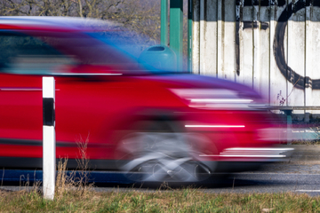 Suff-Fahrer macht Ostsachsen unsicher: Was er tut, lässt Zeugen einschreiten