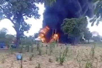 Benzin-Truck explodiert: 35 Tote