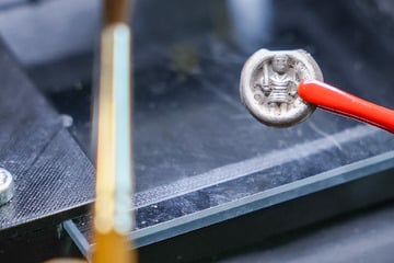 "Bisher nicht bekannt": Seltene Münzen in Sachsen-Anhalt entdeckt