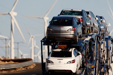 EPA allows California's 2035 ban on new gas-powered car sales