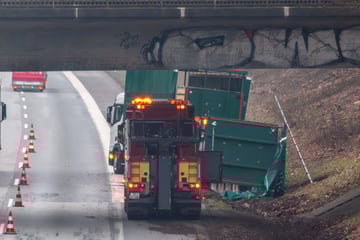 Unfall A7: Sperrung auf der A7: Das ist der Grund