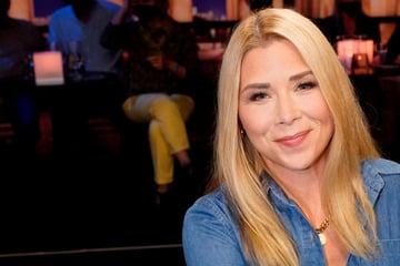 Nach Baby-Hammer mit 49: Das sagt Tanja Szewczenko über die Reaktionen ihrer Fans