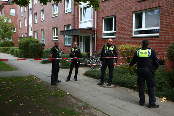 Hamburg: 23-Jähriger in Hamburg mit Messer verletzt, Fahndung läuft weiter
