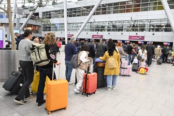 Reisende brauchen Geduld: Störung am Airport sorgt für Verzögerungen am Check-In