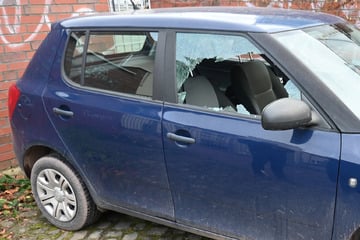 Autohasser in der Altmark unterwegs: Täter zerschlägt mehrere Scheiben