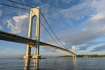 Heute vor 61 Jahren: Freigabe der einst längsten Hängebrücke
