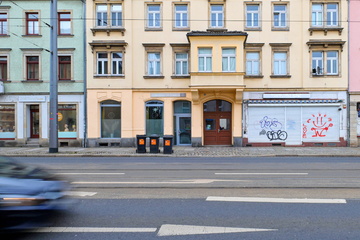 Dresden: Erhoffen sich Fördergeld: Verein plant "antikapitalistische Bibliothek" für Pieschen