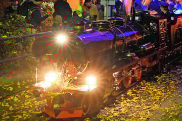 Leipzig: Liliput-Dampflok feiert beeindruckendes Jubiläum mit großem Fest