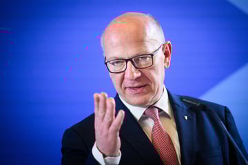 Berlin: "Unzumutbar": Kai Wegner fordert Preisdeckel für Kraftstoff