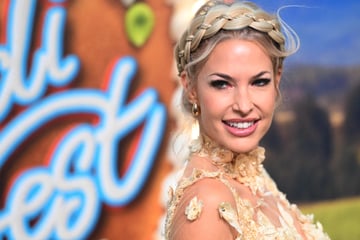 Schlagerstar Isi Glück auf Oktoberfest belästigt: "Hat mir mit voller Wucht in den Arsch gekniffen"