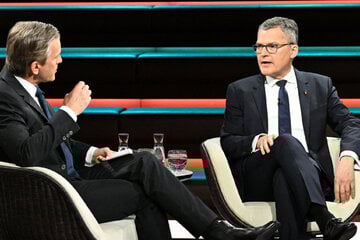 "Lassen Sie mich jetzt aussprechen!": Gast rügt Markus Lanz