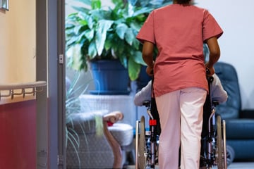 Pflegekräfte in Sachsen-Anhalt erhalten mehr Geld