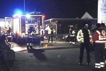 Kugelbombe explodiert: Mitarbeiter von Pyrotechnikfirma schwer verletzt in Klinik