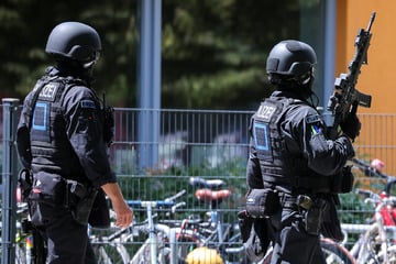 Frau nach Schuss aus Fenster verletzt - Spezialeinheit schnappt Betrunkenen