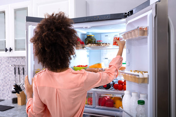 Kühlschrank richtig einräumen: Das solltest Du beachten