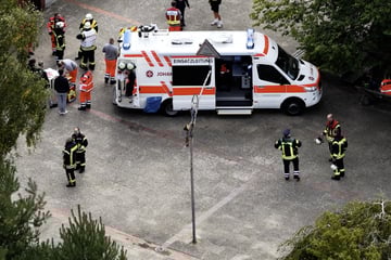 Schüler versprühen Reizgas und sorgen für Großeinsatz: 45 Kinder betroffen