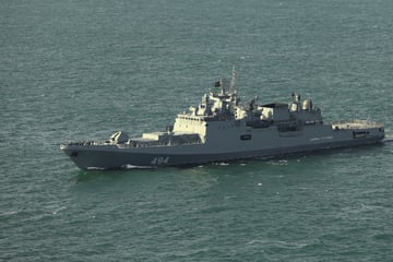 Ukraine-Krieg: Russische Fregatte feuert Leuchtkörper auf dänische Streitkräfte ab