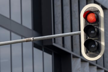 Köln: Ohne Rücksicht auf Andere! Fahranfänger liefern sich Rennen