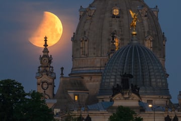 Mondfinsternis: Erster Blutmond des Jahres: Beeindruckendes Naturschauspiel am Morgen!