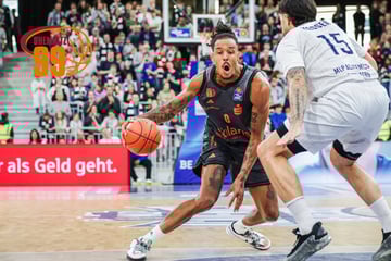 Niners freuen sich auf Heimpremiere im EuroCup: Yebo hat viel Spaß mit den Jungs!