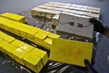 Firmenchef festgenommen: 690 Kilo Koks zwischen Holzpellets versteckt!