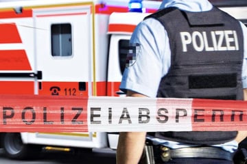 Autofahrer stirbt nach schwerem Unfall: Im anderen Fahrzeug sitzt eine Familie