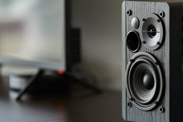 "Unzulässiger Lärm": Polizei nimmt Frau ihre Musikboxen weg
