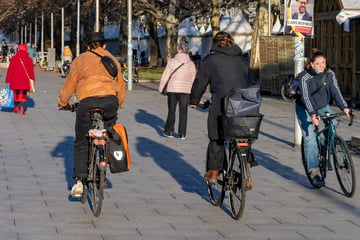 Dresden: Radfahrer ignorieren Verbot auf Hauptstraße: Reaktion von Polizei verwundert