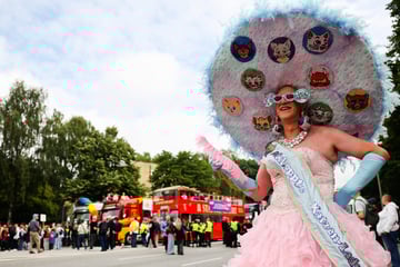 Hamburg Veranstaltungen: Zehntausende feiern bei CSD-Demo im Norden