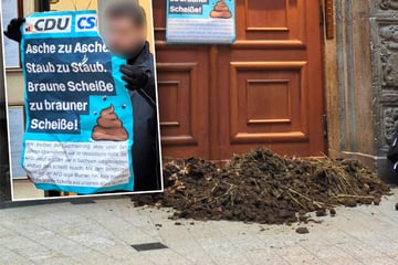 Leipzig: Ekel-Protest mitten in Leipzig: Linke Aktivisten kippen Pferdemist vor CDU-Zentrale aus