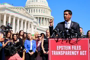 Ro Khanna announces another press conference with Epstein survivors as House vote nears