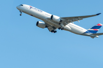 Boeing mit akutem Problem nach Start in Frankfurt: Pilot muss Flug sofort abbrechen