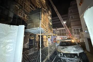 Stuttgart: Brand an Wohnhaus im Stuttgarter Süden: 150.000 Euro Schaden